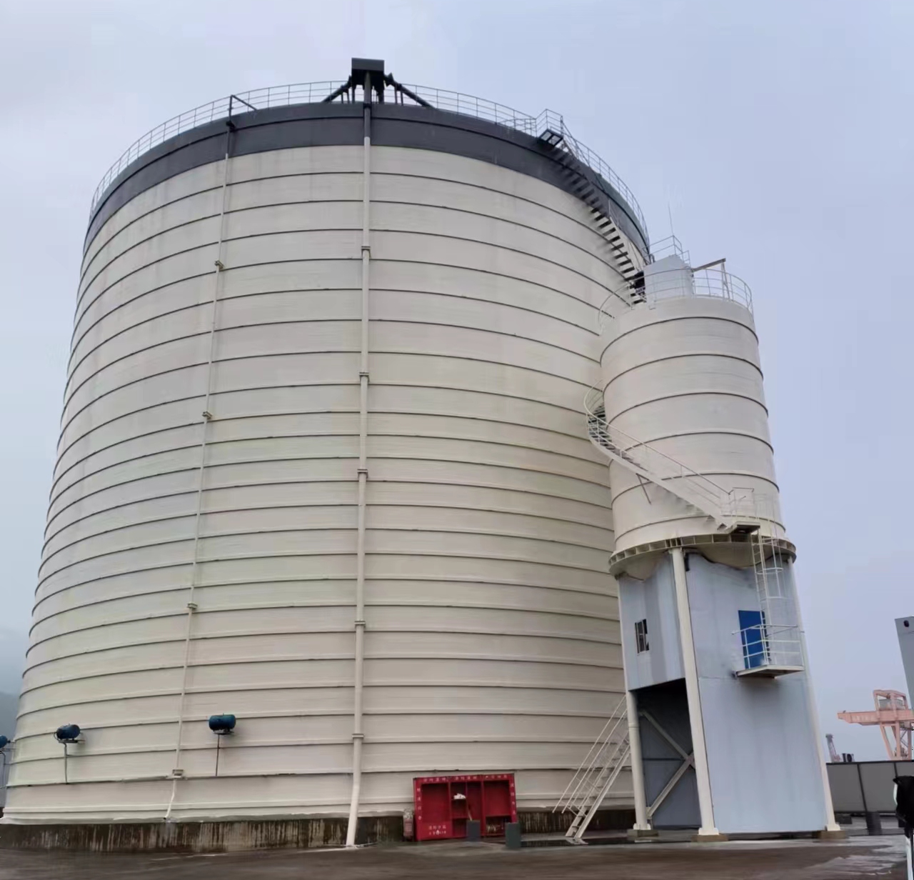 临夏县10万吨水泥钢板库